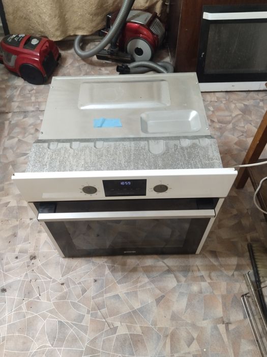 Продам духовка Gorenje