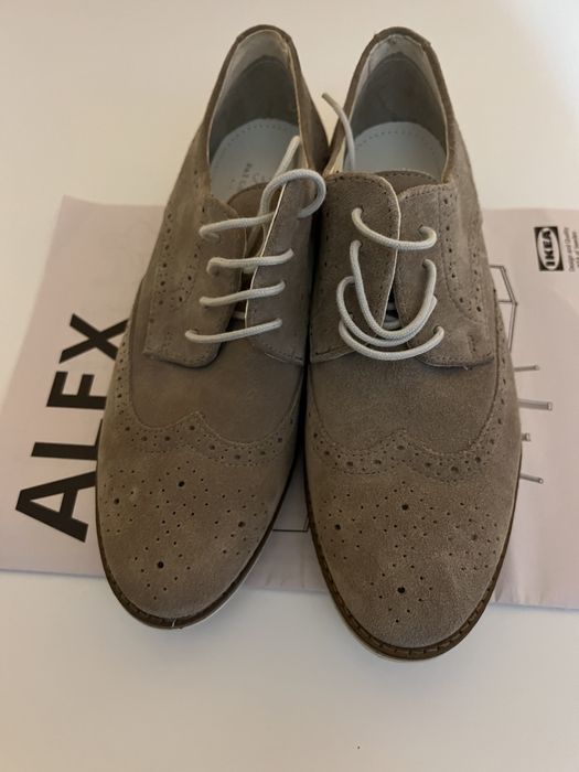 Pantofi Oxford 39