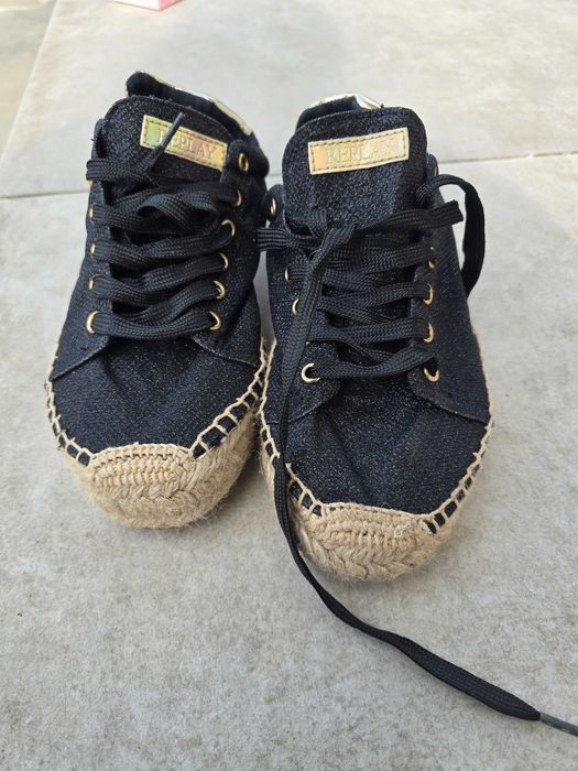 Vand espadrile tip sneakers, purtati o singura data..Replay,marimea 38