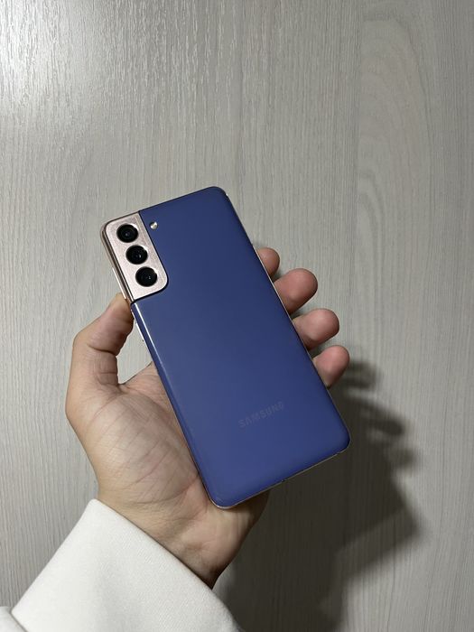 Продам Самсунг С21/ Samsung S21