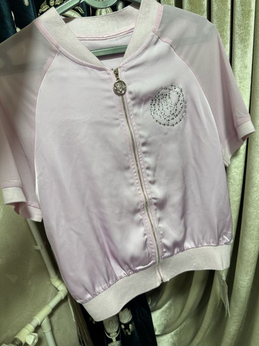 Yangi dvoyka qizlar uchun kiyilmagan