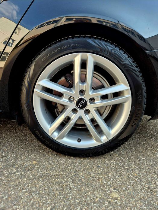 Audi A4 S-Line full