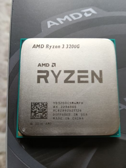 Procesor AMD Ryzen 3 3200g CPU/GPU