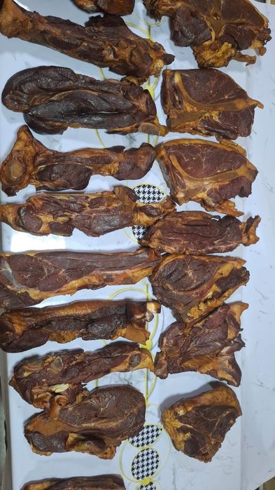 Мясо копченное (конина)