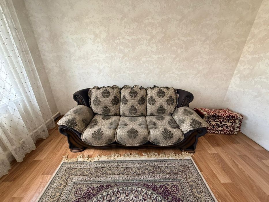 Продам мягкий уголок