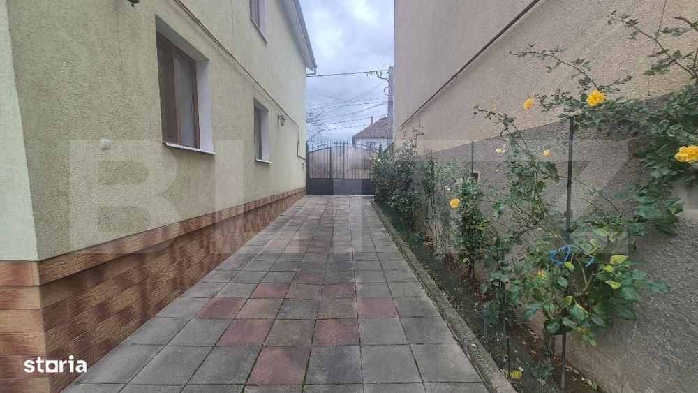 Casa de locuit, 315 mp, teren 761 mp, zona Baritiu