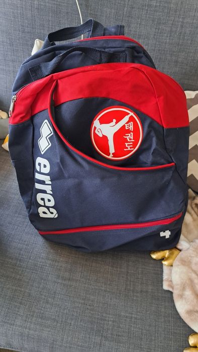 Голяма раница с отделение за маратонки