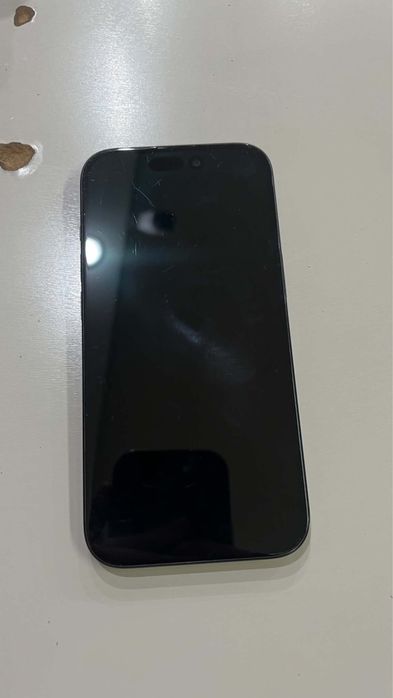 Vand sau schimb iphone 15 128gb