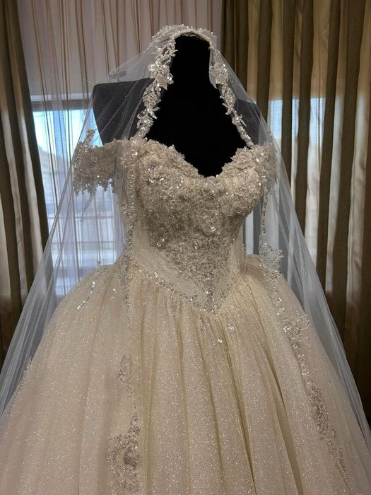 Rochie de mireasa printesa