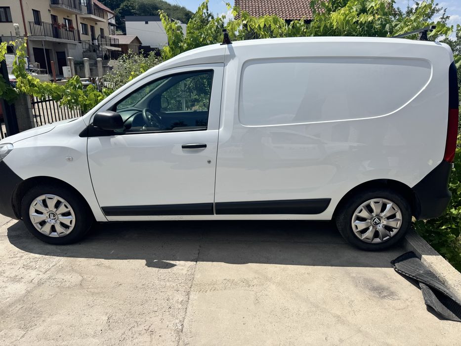 Vand Dacii Dokker 1.5 DCI 90 CP TVA Deductibil