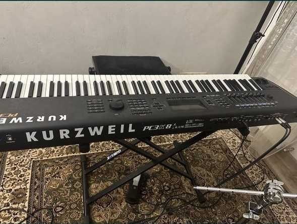 Продам Kurzweil pc3k8