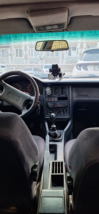 Продам Ауди 80 б4