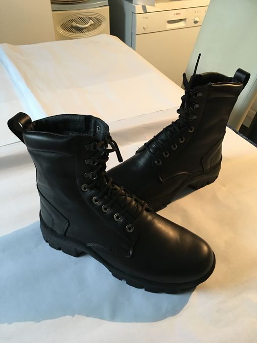 Bocanci ptr jandarmi  politie , firme de paza etc.