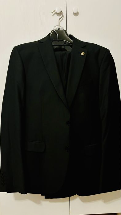 Costum Tomas Guerriero Marimea 52