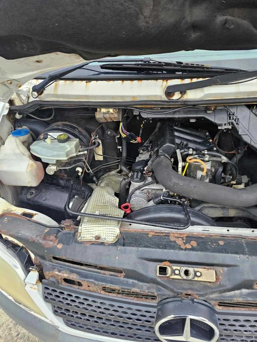 Бус 311 работи всичко