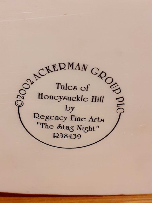 Красива сувенирна фигура "Еленската нощ"