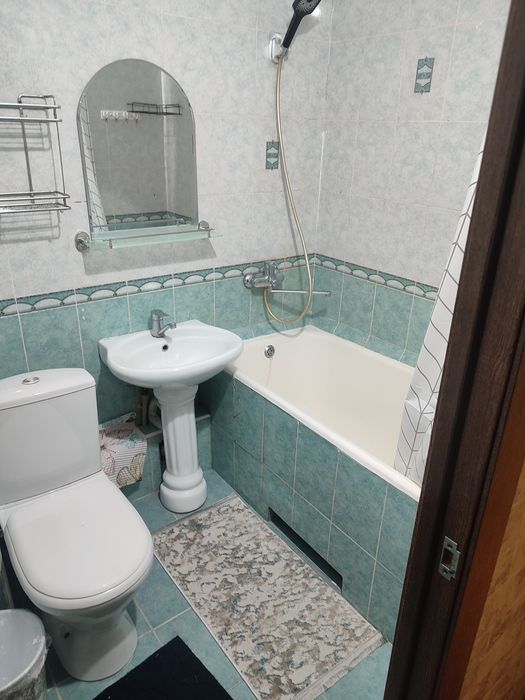 Сдаём 3 комнатную квартиру