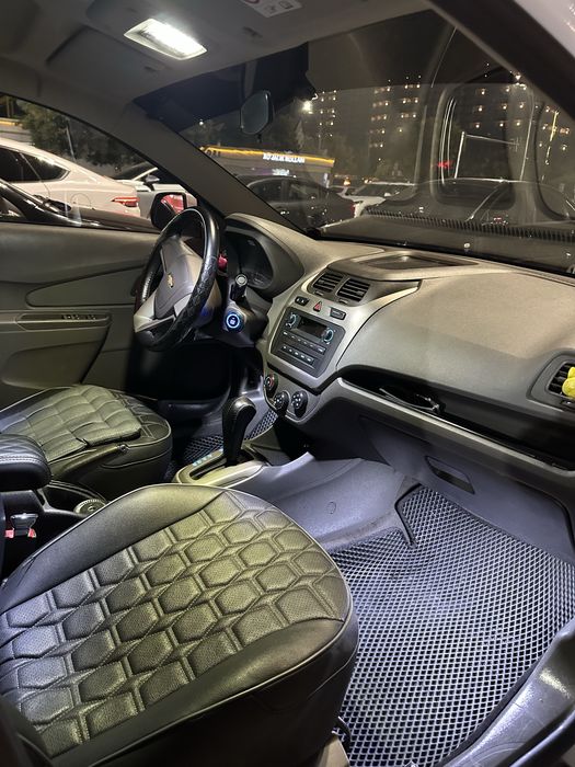 Продаётся сотилади Chevrolet Cobalt LTZ