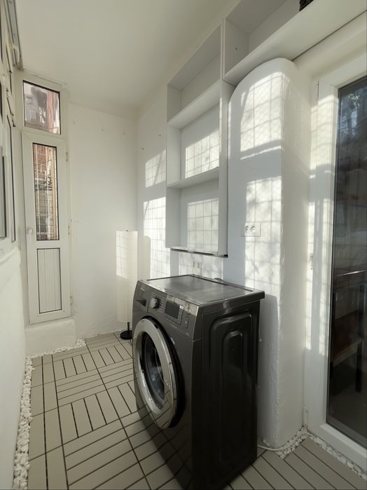 Proprietar inchiriez garsoniera Piata Muncii