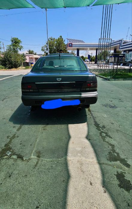 Ниссан максима 1