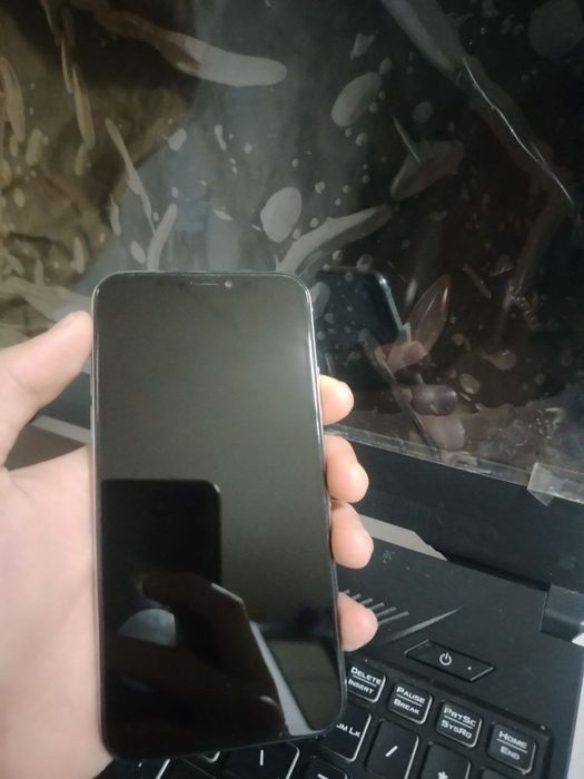 Айфон. Х 64 гегабайт