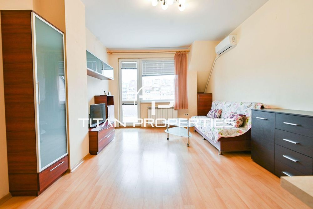 Двустаен, под наем, ж.к Изток