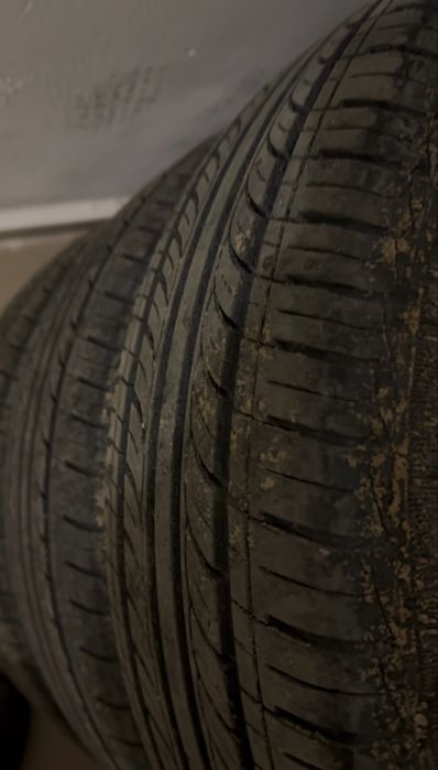 покрышка с диском 4-шт