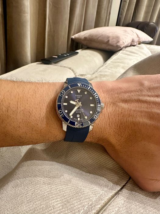 Продавам автоматичен часовник Tissot Seastar 1000Powermaric 80 силиций