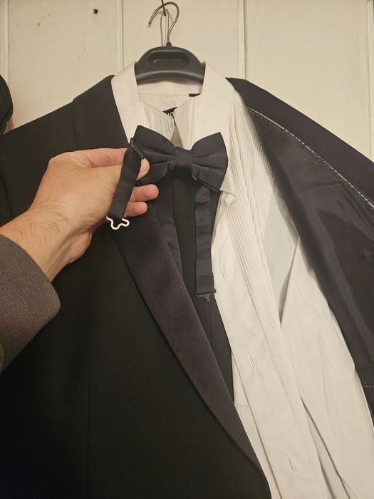 Продам смокинг в комплекте