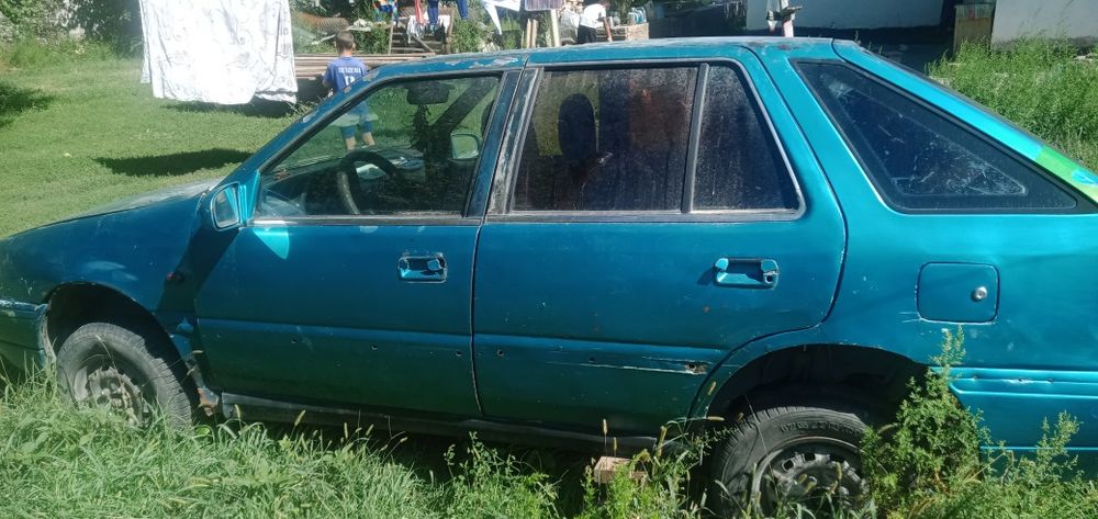 Машина сатылды  келсым бар .