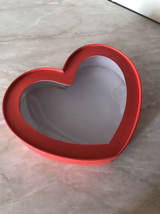 Коробки-сердца из плотного картона