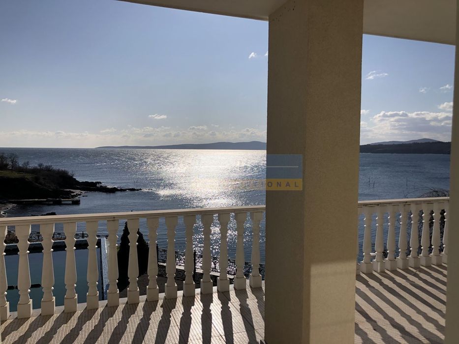 Продава се Къща в Созопол - 450 кв.м за 1667 €/кв.м - Снимка #5