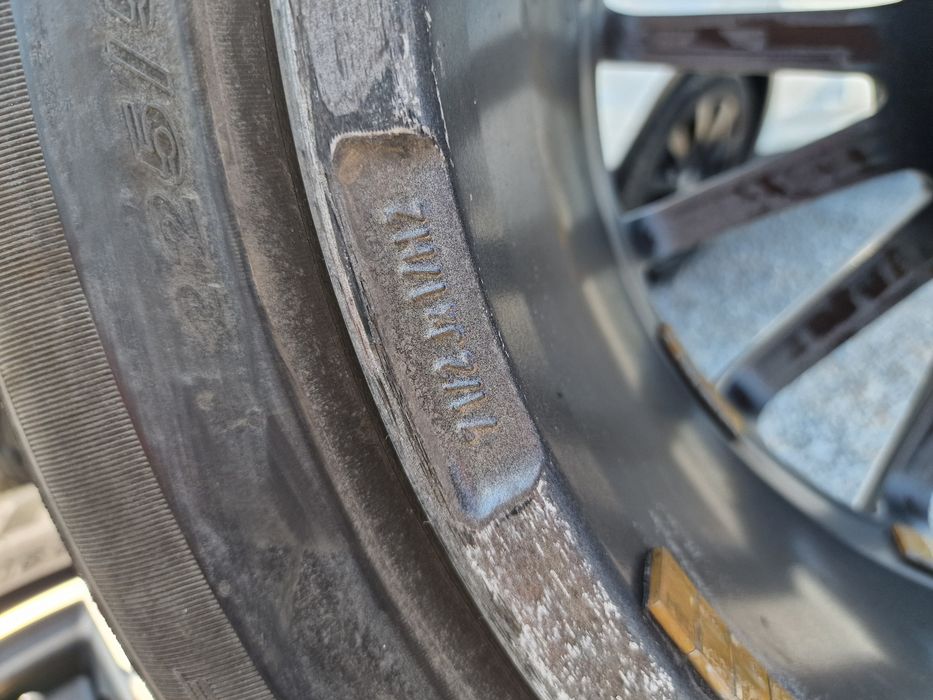 Гуми с Джанти за Mercedes E class w213 225/55 R17 Nexen 2022