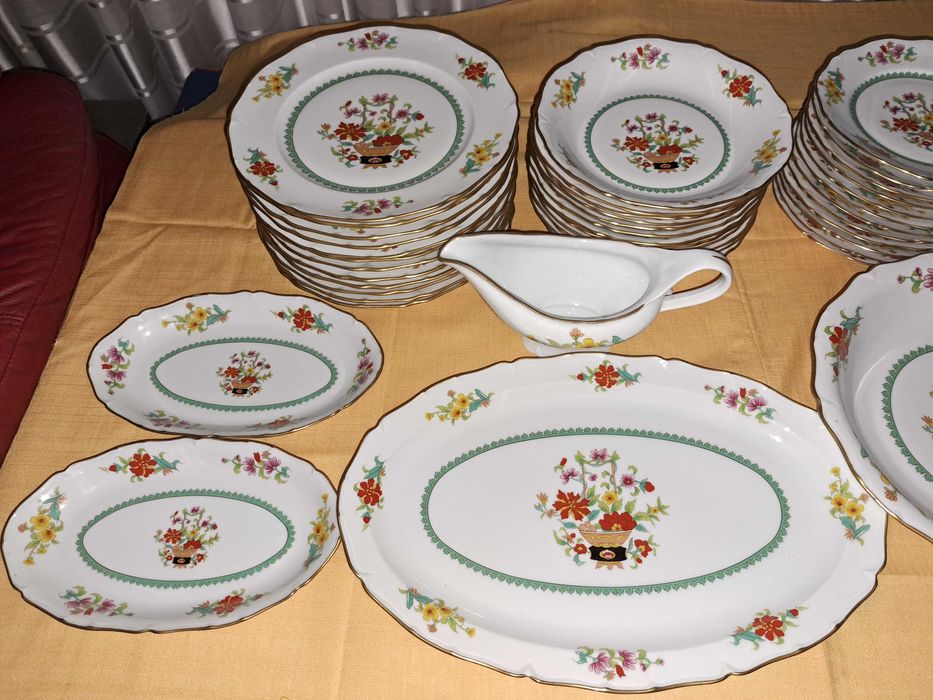 set de masa serviciu farfurii portelan Sologne 12 persoane