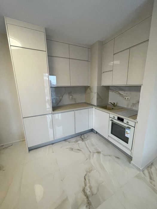 Дава се под наем Едностаен апартамент в София, Студентски град - 43 кв.м за 380 € - Снимка #2