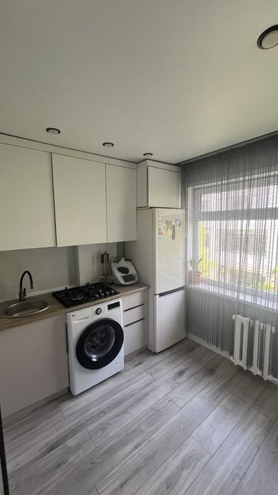 Продам 1 ком квартиру посе ремонта