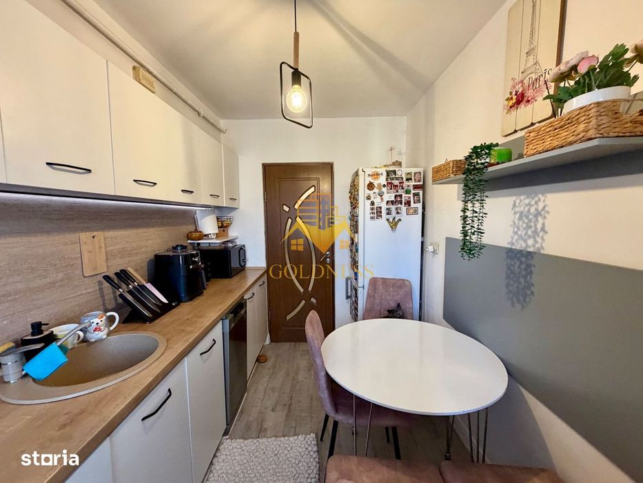 2 camere decomandate, Zona Eroilor, Regina Maria, Penny, Floresti