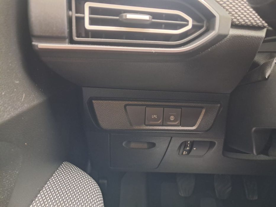 Dacia Logan Logan 2024 benzina cu gpl