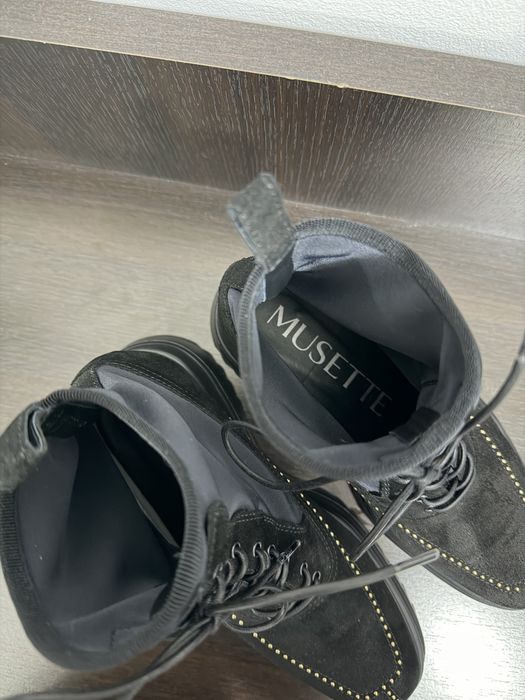 Ghete Musette model nou Lysa