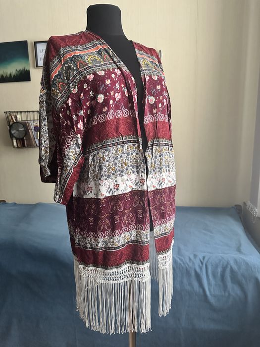 Накидки Stradivarius