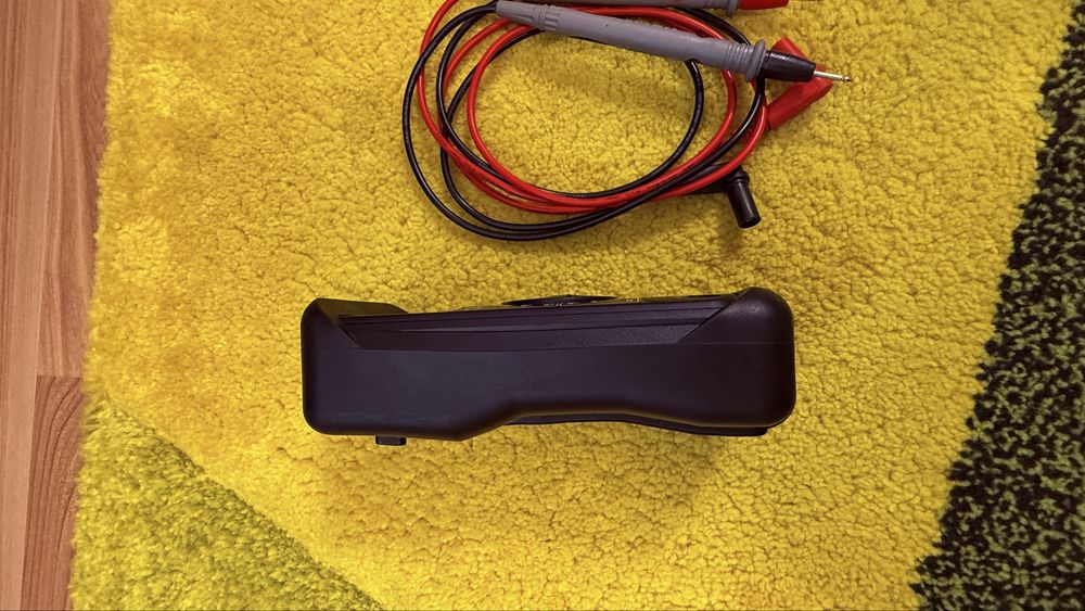 Multimetru CALTEK Instrument CM 2701