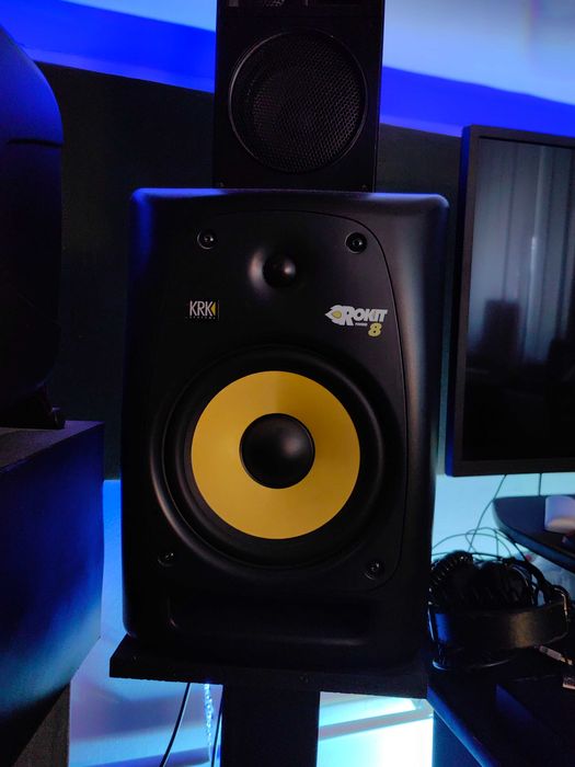 Krk rokit 8 студийные мониторы
