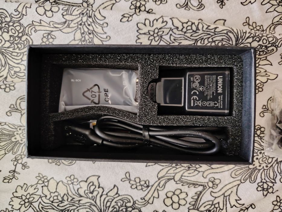 Продаётся телефон Vertu