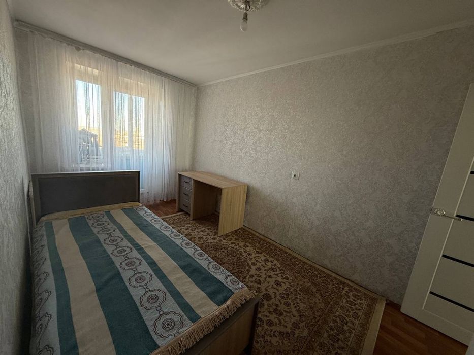 Срочно !!! продам 4-комнатную квартиру