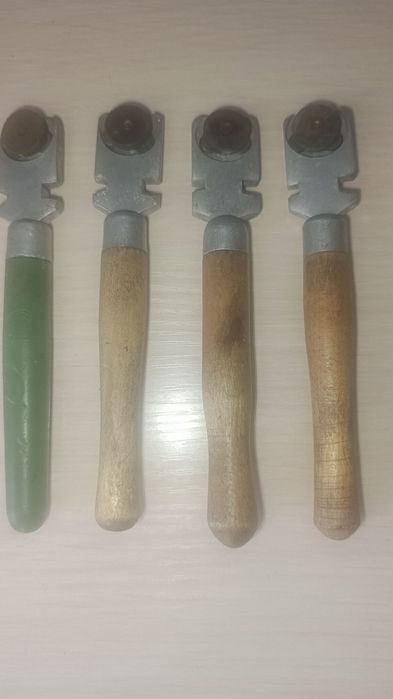 Продам стеклорезы