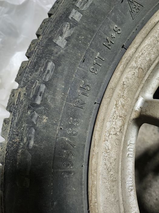 Резина с дисками на 15