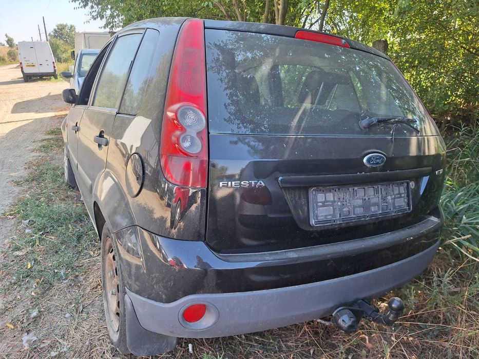 Dezmembrez Ford Fiesta 1.4 TDCI