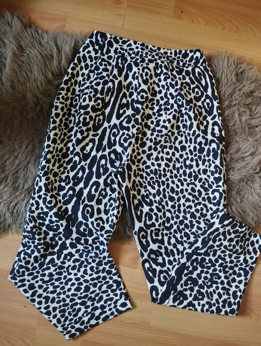 Pantaloni  damă mărimea m-l
