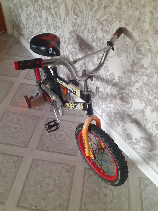 Продам велосипед 6-10лет