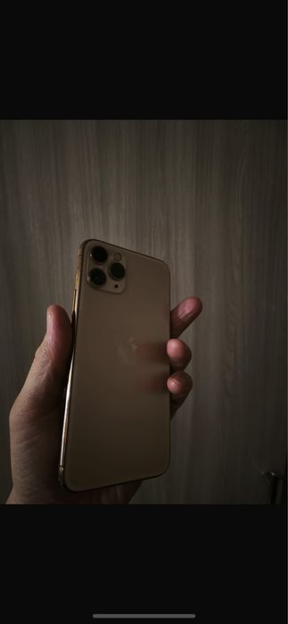 Iphone 11pro 64GB емкость 72%